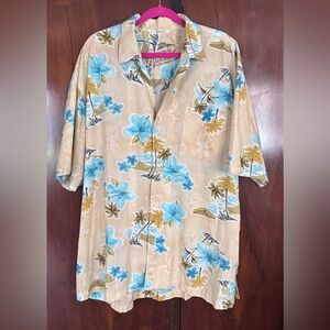 Tommy Bahama Floral Beige and Blue Men's Hawaiian Shirt XXL like new
